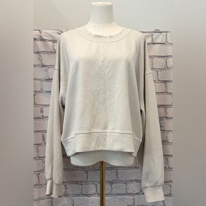 Lululemon :10 Women Cream Sweatshirt with Subtle Logo